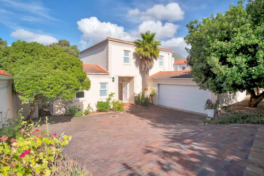 To Let 3 Bedroom Property for Rent in Kronenzicht Western Cape